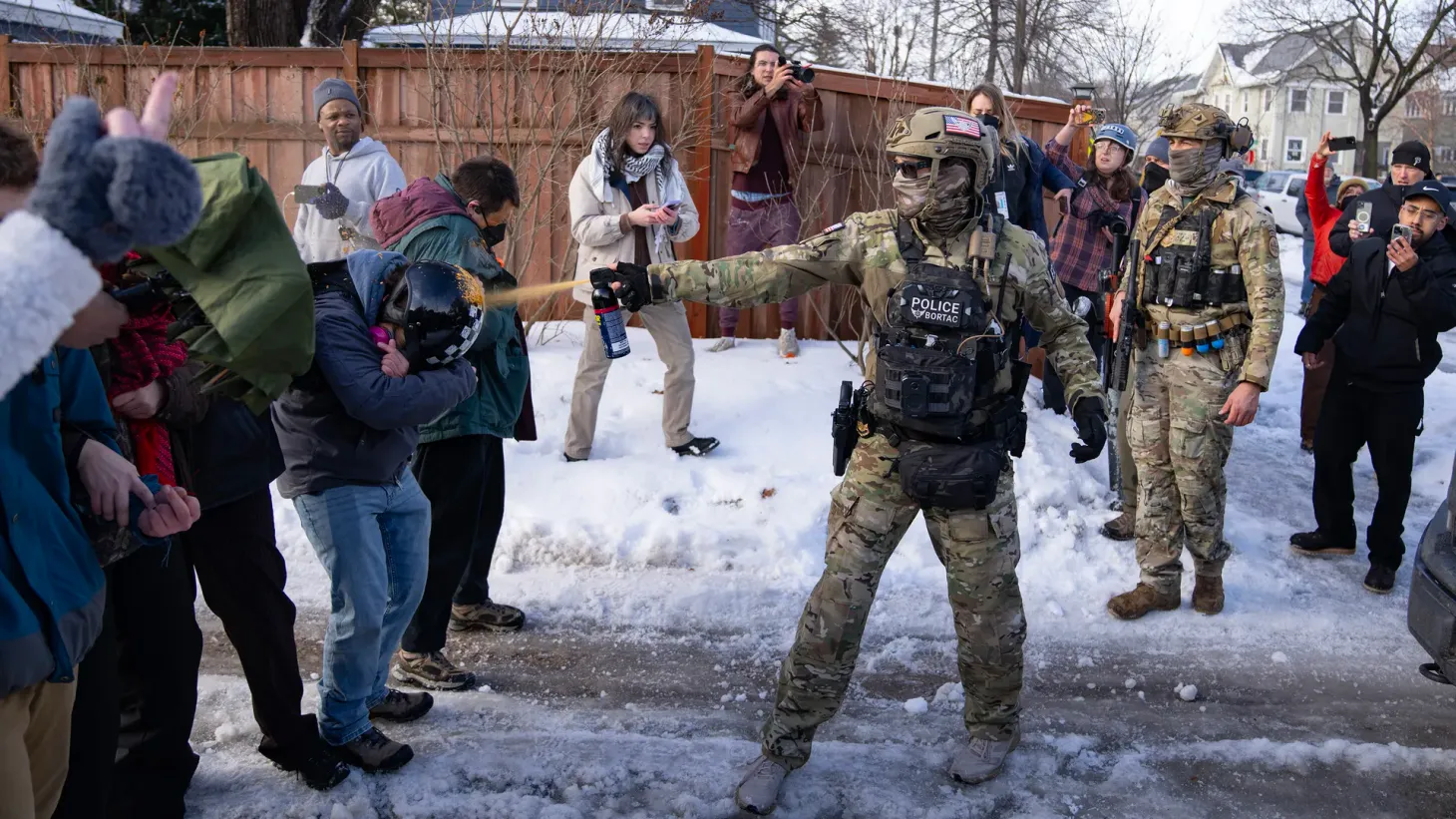 新闻实验室会员通讯（905）美国媒体如何报道ICE枪杀案